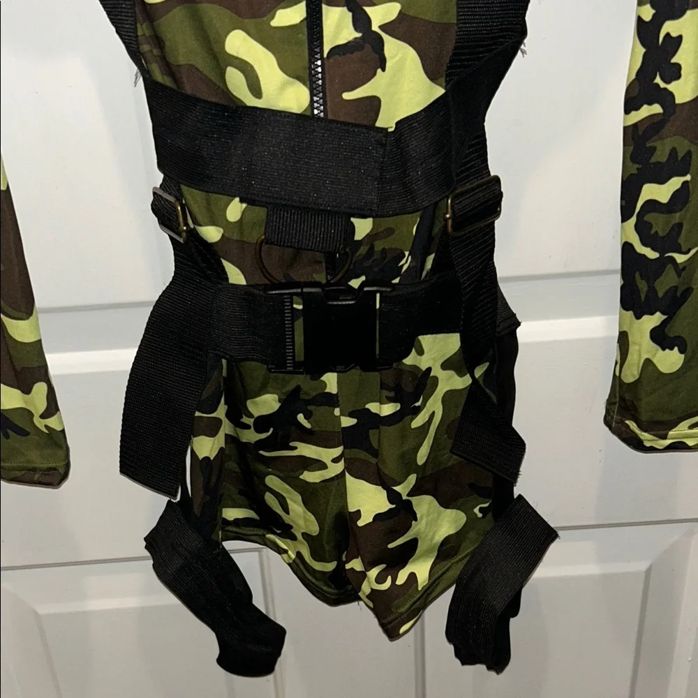 Spirit Camouflage Zip-Up Jumpsuit - Picture 5 of 10